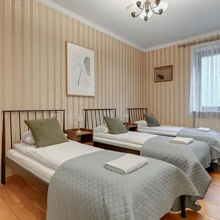 Center 4 - Jacuzzi By Grand Gdynia