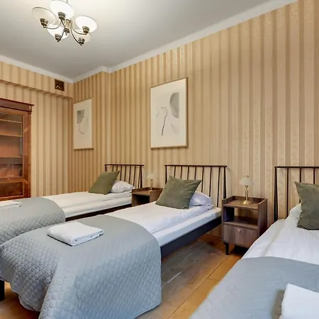 Center 4 - Jacuzzi By Grand * Gdynia