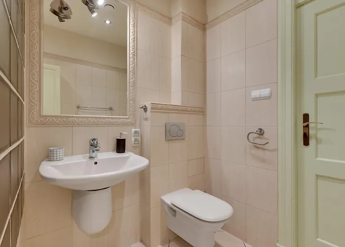 Apartament Center 4 - Jacuzzi By Grand Gdynia